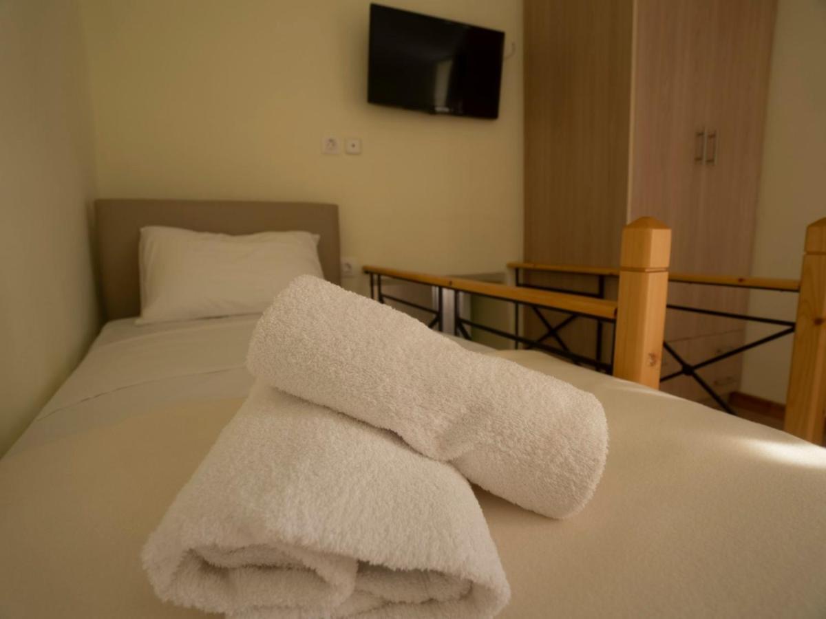 Manto Apartments Lefkada Evgiros Buitenkant foto